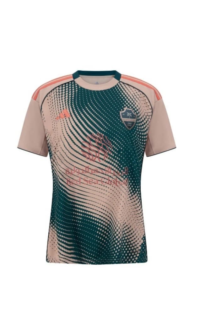 طقم الأهلي الثالث للكبار 25/26 وونتاو