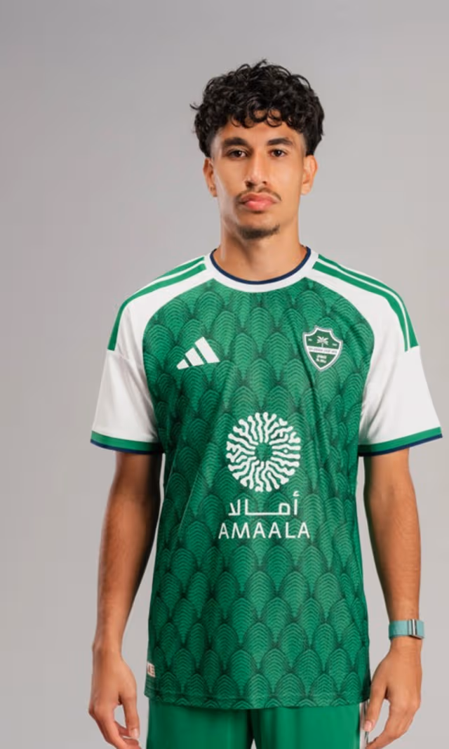 قميص الأهلي الأساسي لموسم 26/27 أخضر